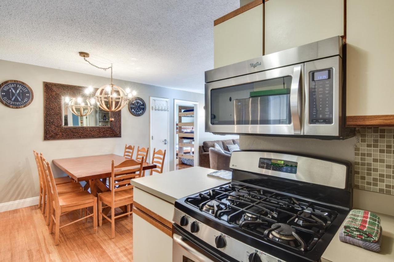 Ski-Inandout And Golf Condo With Aandc At Holiday Valley! Ellicottville Exterior photo